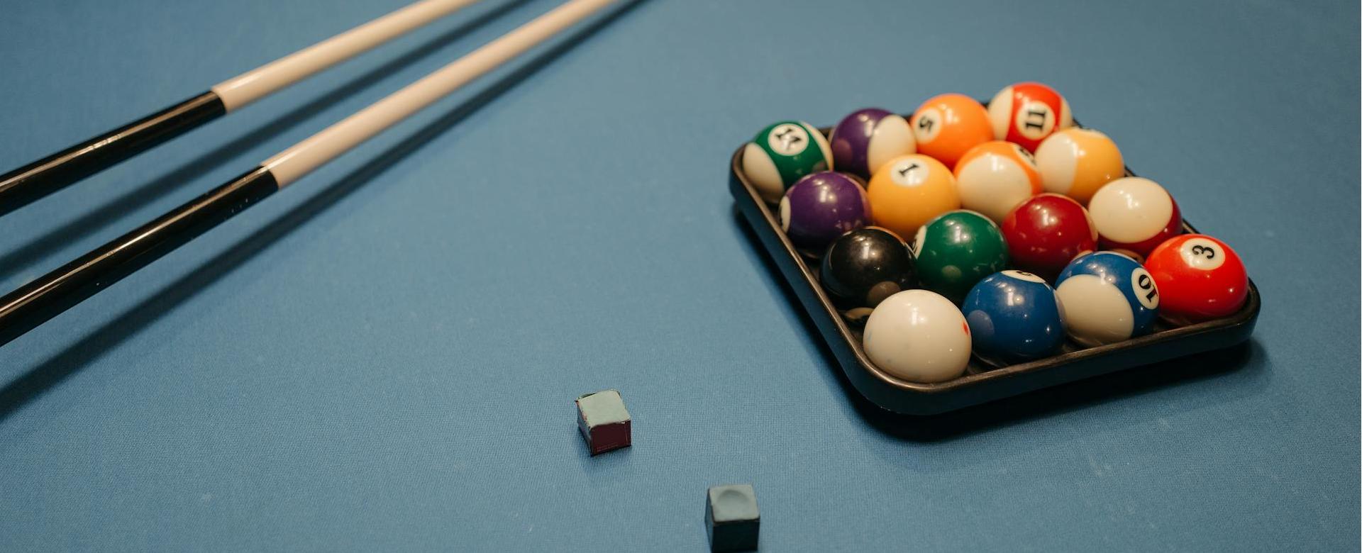 Billiards Shop -Billiards Shop pexels pavel danilyuk 7403782